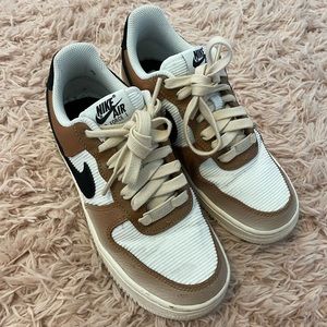 Nike Air Force 1 Low '07 Ale Brown Sanddrift (W)